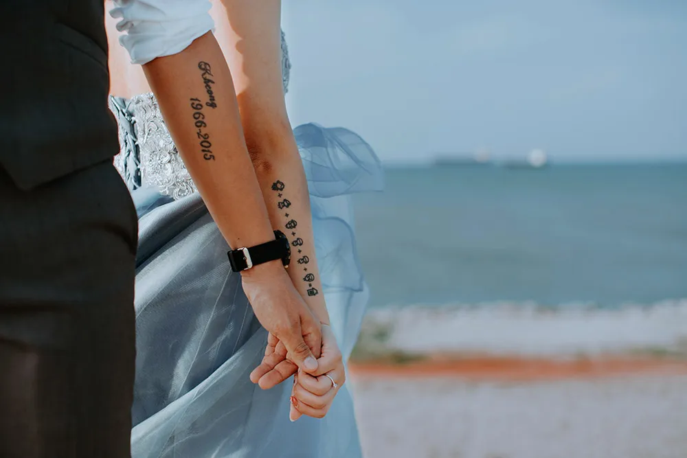 Pre-Wedding at Melaka Sand Dunes. Jens Kv Photography. theweddingnotebook.com
