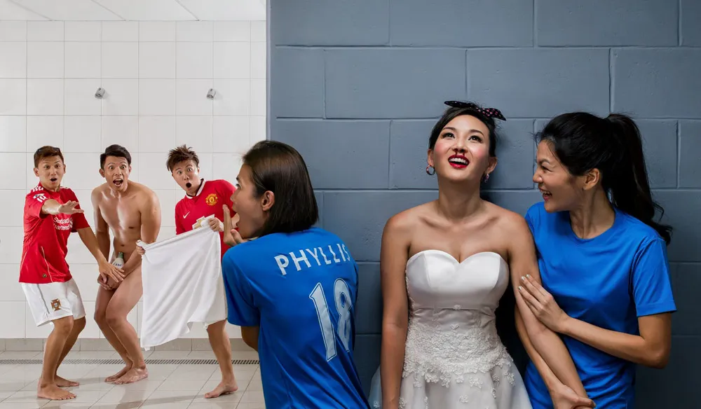 Photo by Raymond Phang Photography. theweddingnotebook.com
