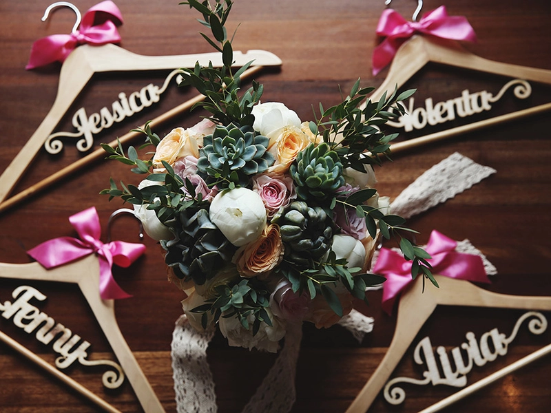 Bride Shares 5 Wedding Tips Everyone Should Know