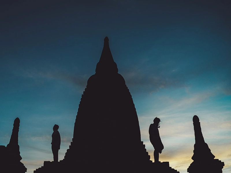 Brilliant Explorative Bridal Portraits Shot in Bagan and Mandalay, Myanmar