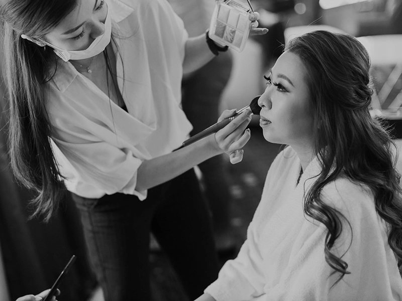 Caryn Lee Make Up Artist