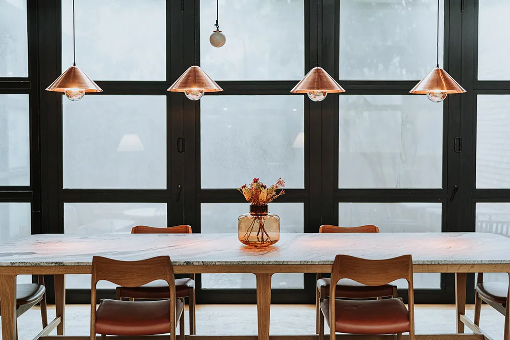 Photo by Louis Gan Photography. theweddingnotebook.com