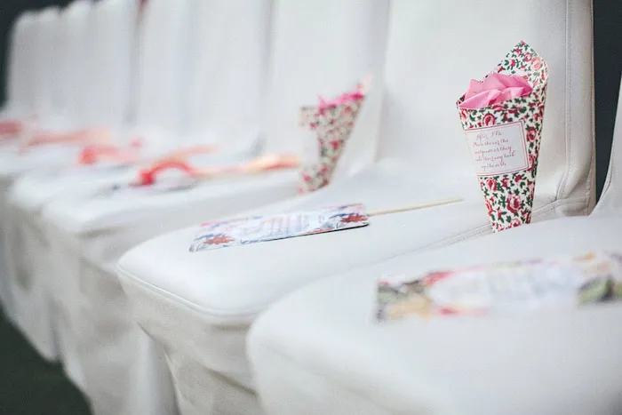 theweddingnotebook.com.Photography by History Studio. Wedding confetti