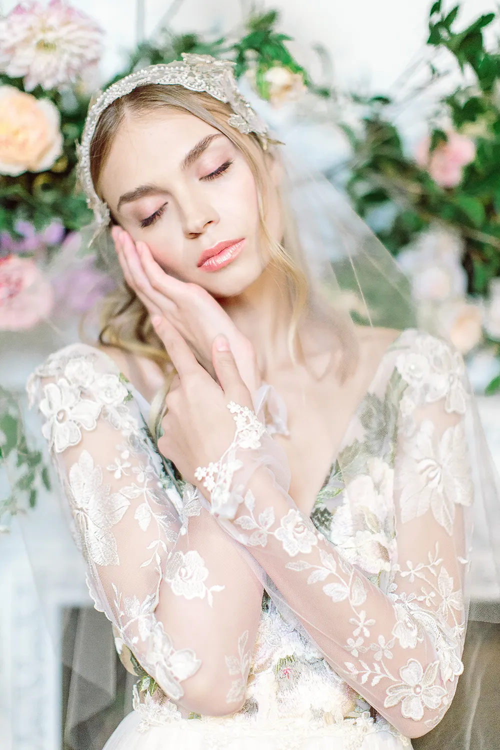 Primavera - Claire Pettibone 2017 Bridal Collection. Photo by Kayla Barker. theweddingnotebook.com