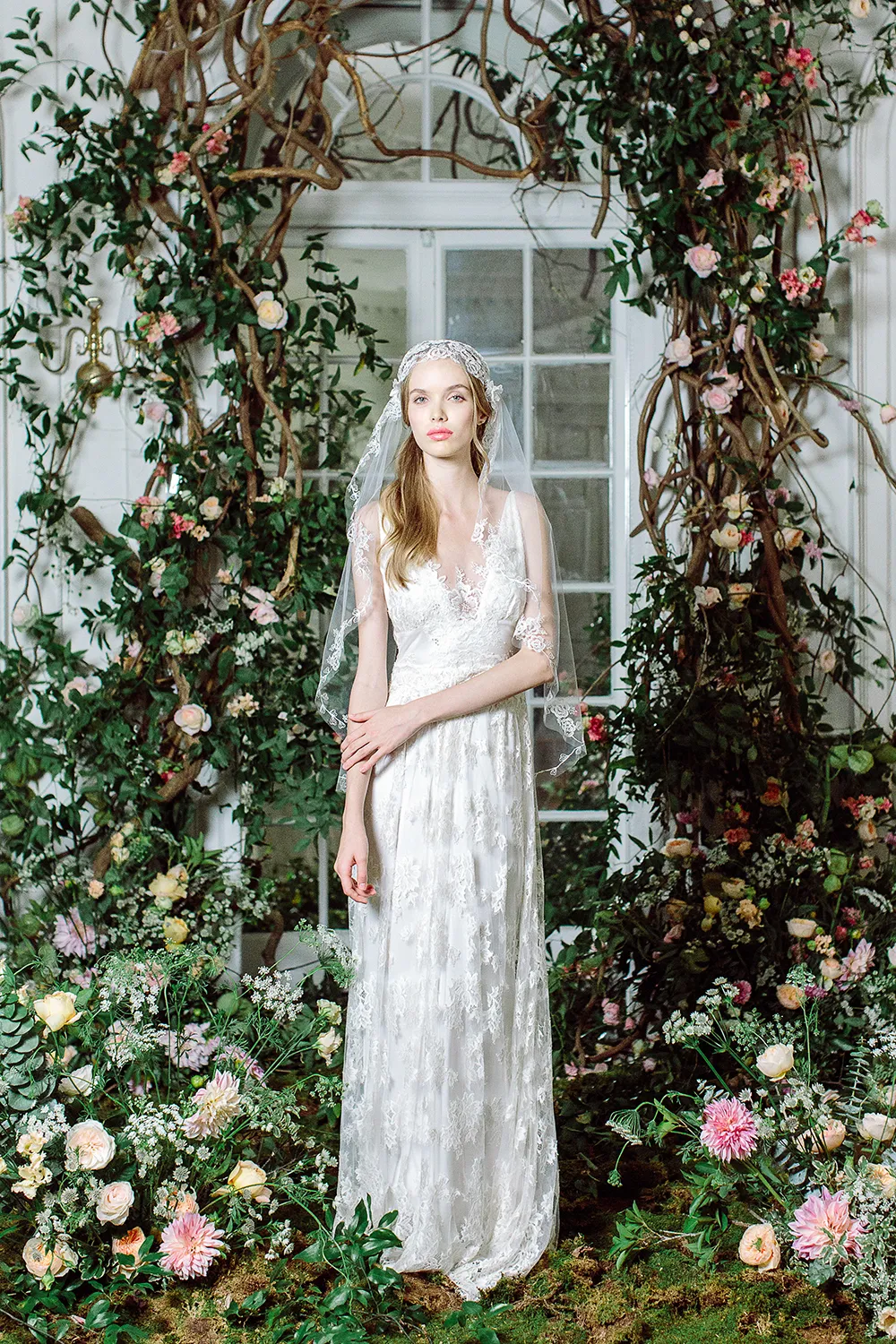 Persephone - Claire Pettibone 2017 Bridal Collection. Photo by Kayla Barker. theweddingnotebook.com