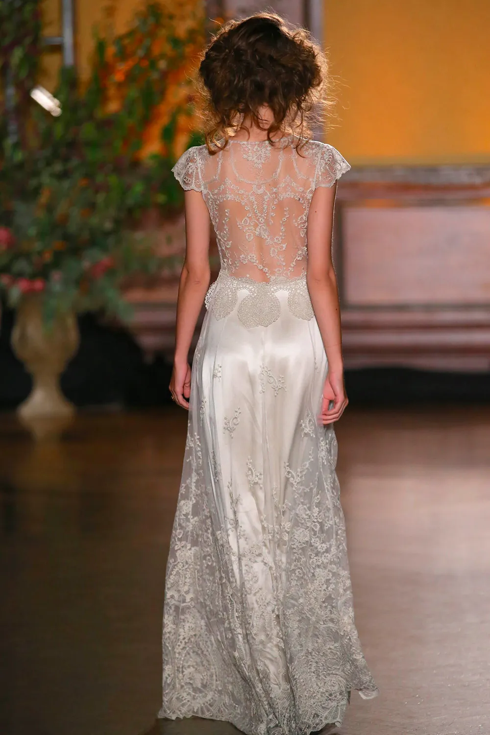 Claire Pettibone 2016 Bridal Collection. theweddingnotebook.com 