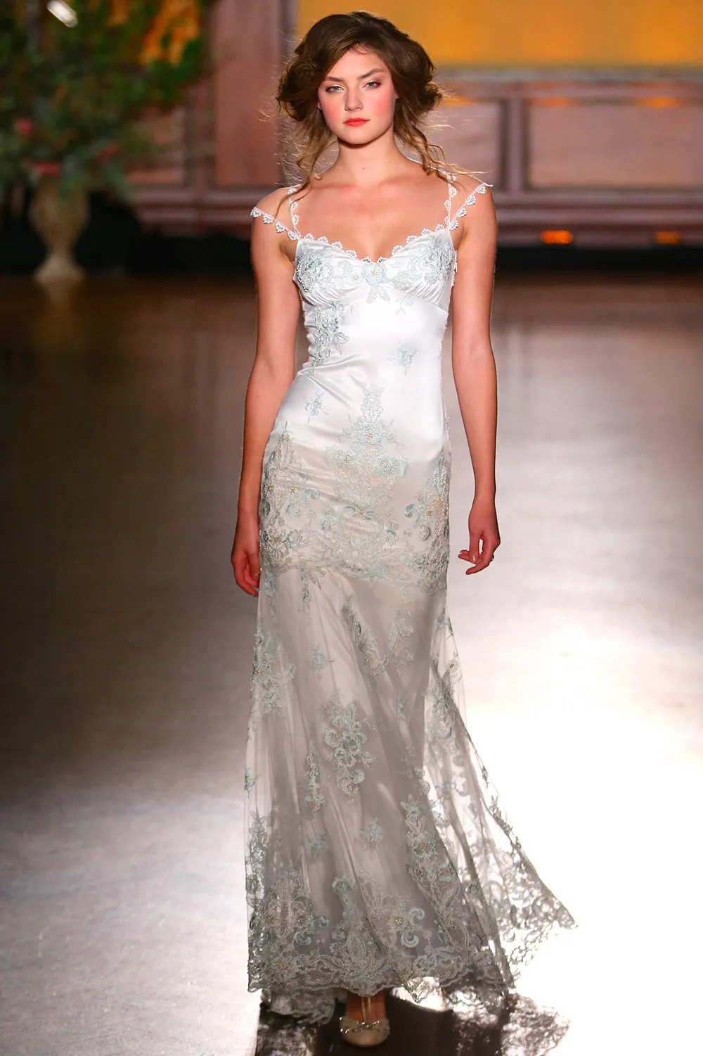 Claire Pettibone 2016 Bridal Collection. theweddingnotebook.com 