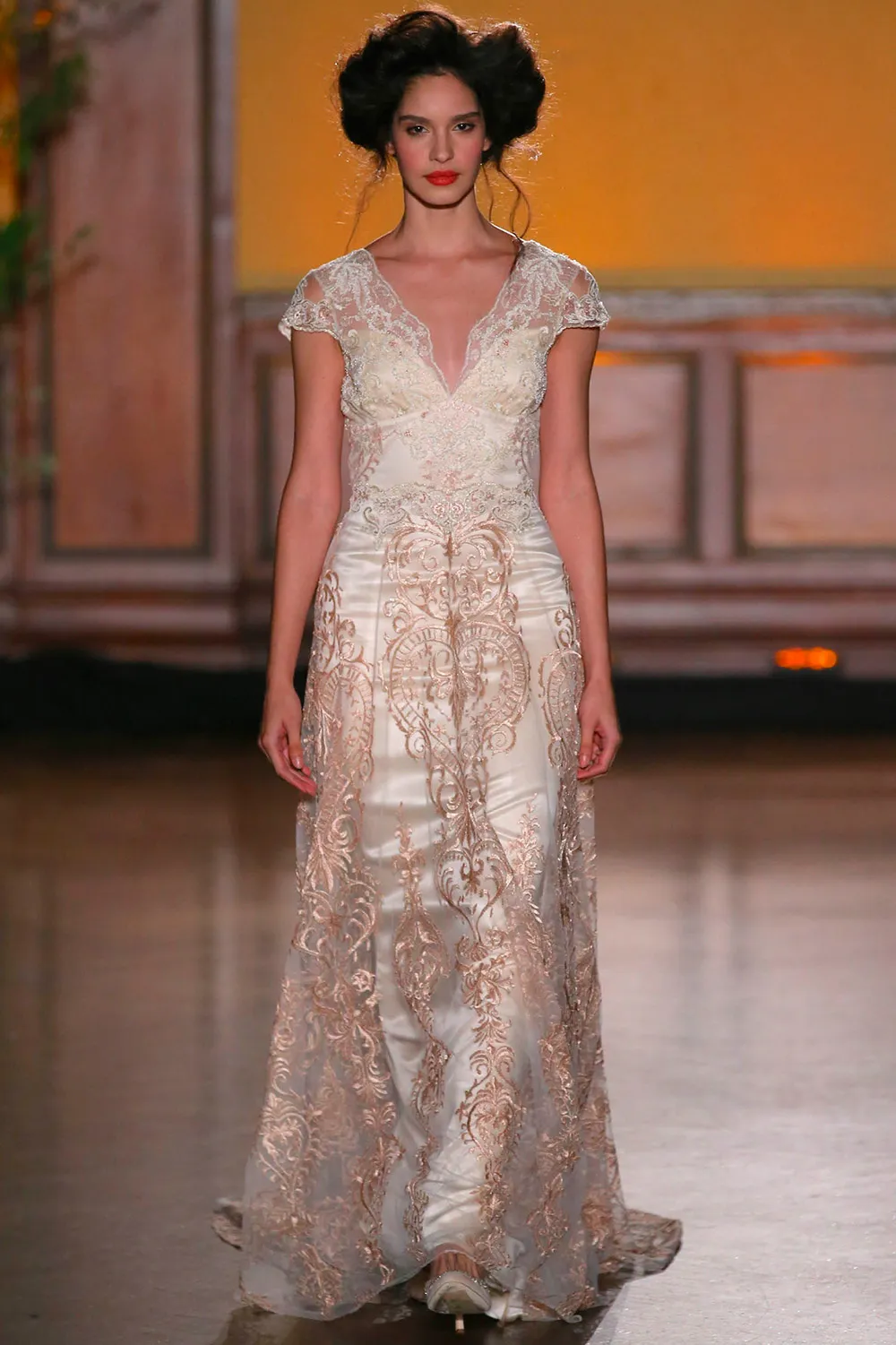 Claire Pettibone 2016 Bridal Collection. theweddingnotebook.com 