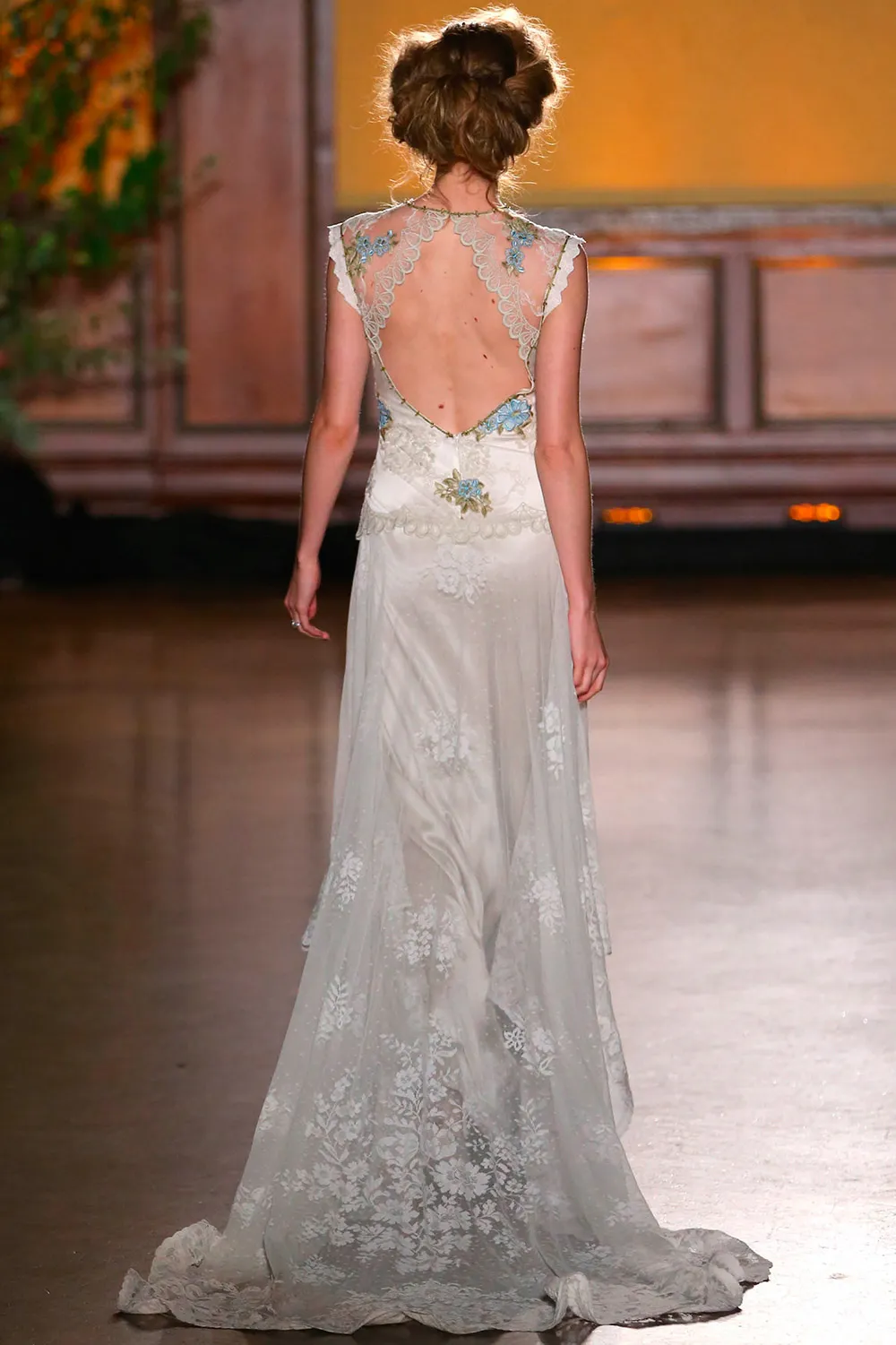 Claire Pettibone 2016 Bridal Collection. theweddingnotebook.com 