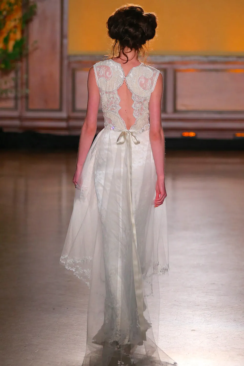 Claire Pettibone 2016 Bridal Collection. theweddingnotebook.com 