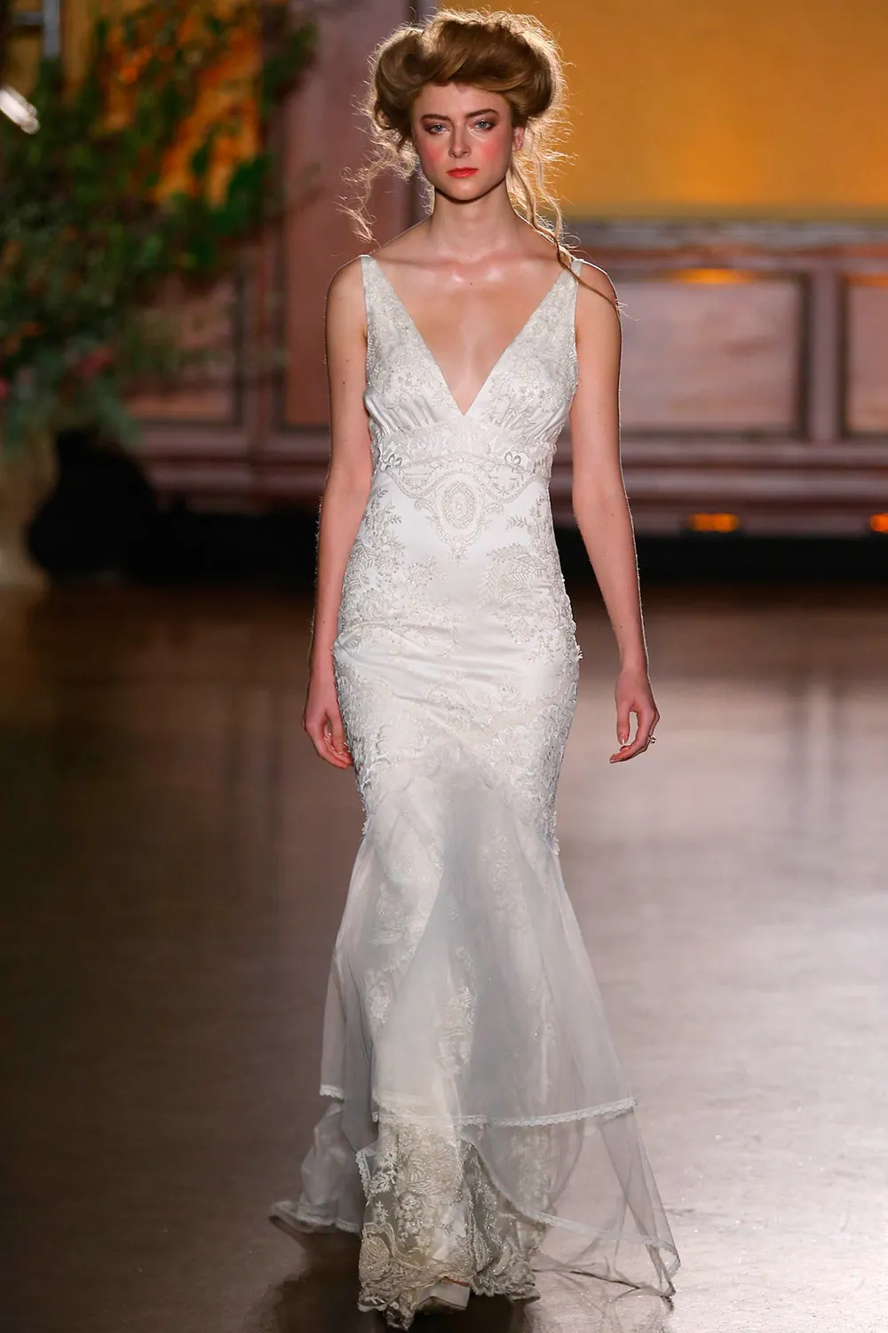 Claire Pettibone 2016 Bridal Collection. theweddingnotebook.com 