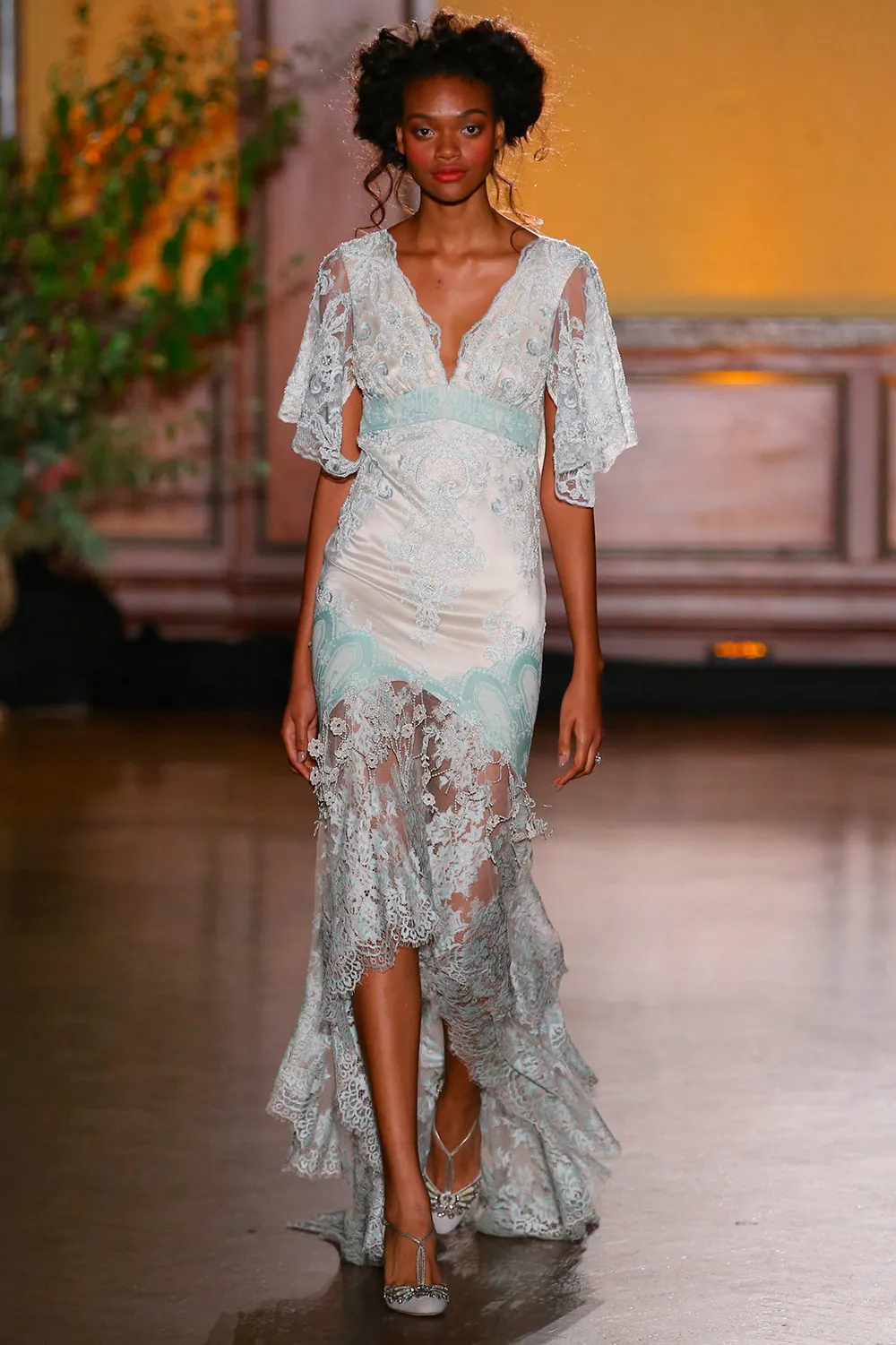 Claire Pettibone 2016 Bridal Collection. theweddingnotebook.com 