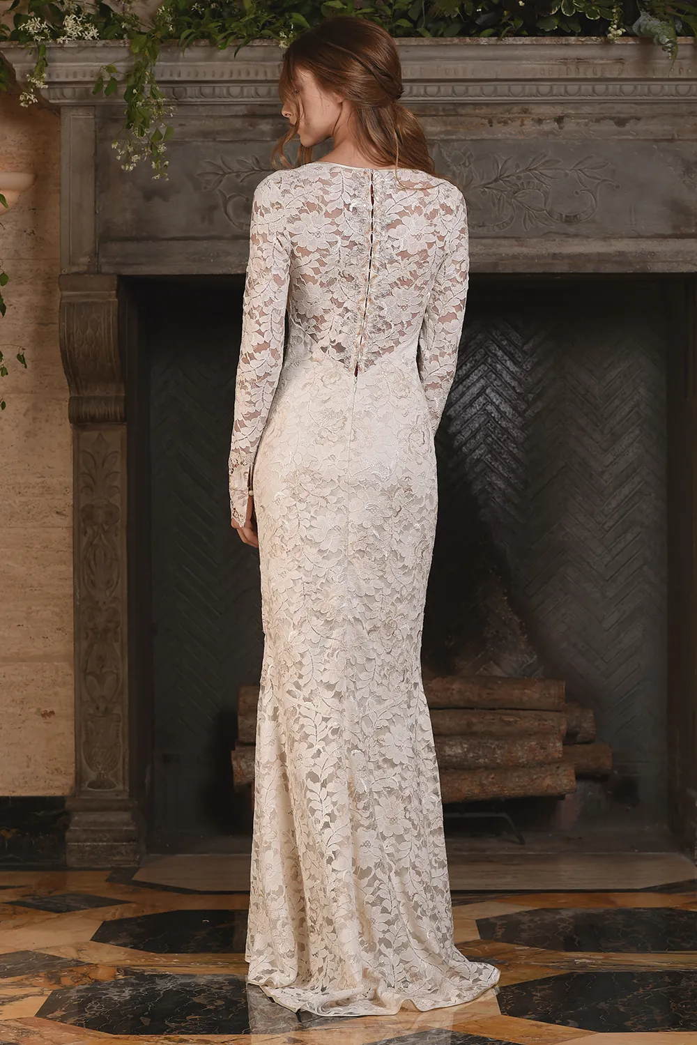 Amber - Claire Pettibone 2017 Collection. theweddingnotebook.com