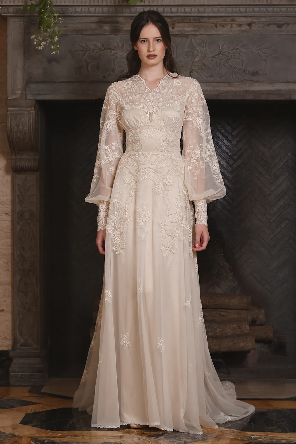 Chrysanthemum - Claire Pettibone 2017 Collection. theweddingnotebook.com