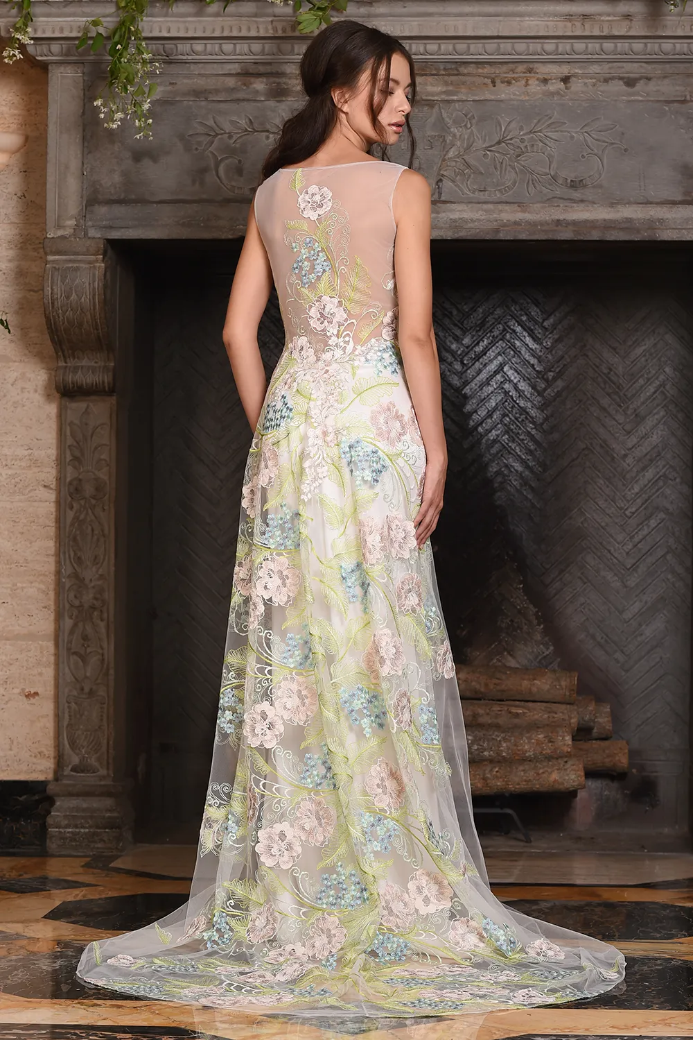 Maia - Claire Pettibone 2017 Collection. theweddingnotebook.com