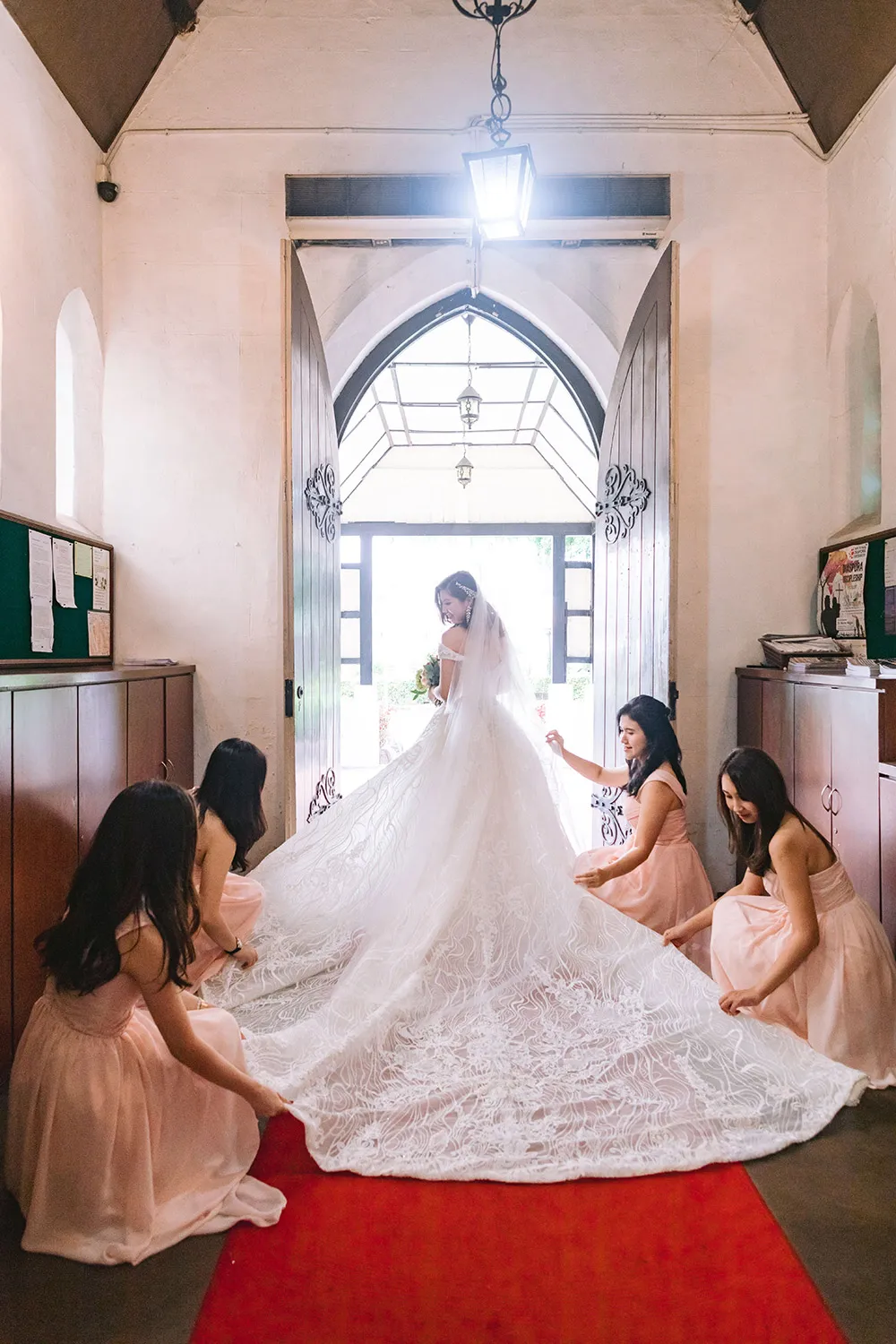 Photo by MJK Photography. theweddingnotebook.com