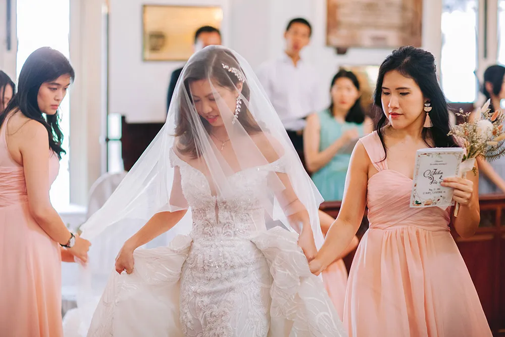 Photo by MJK Photography. theweddingnotebook.com