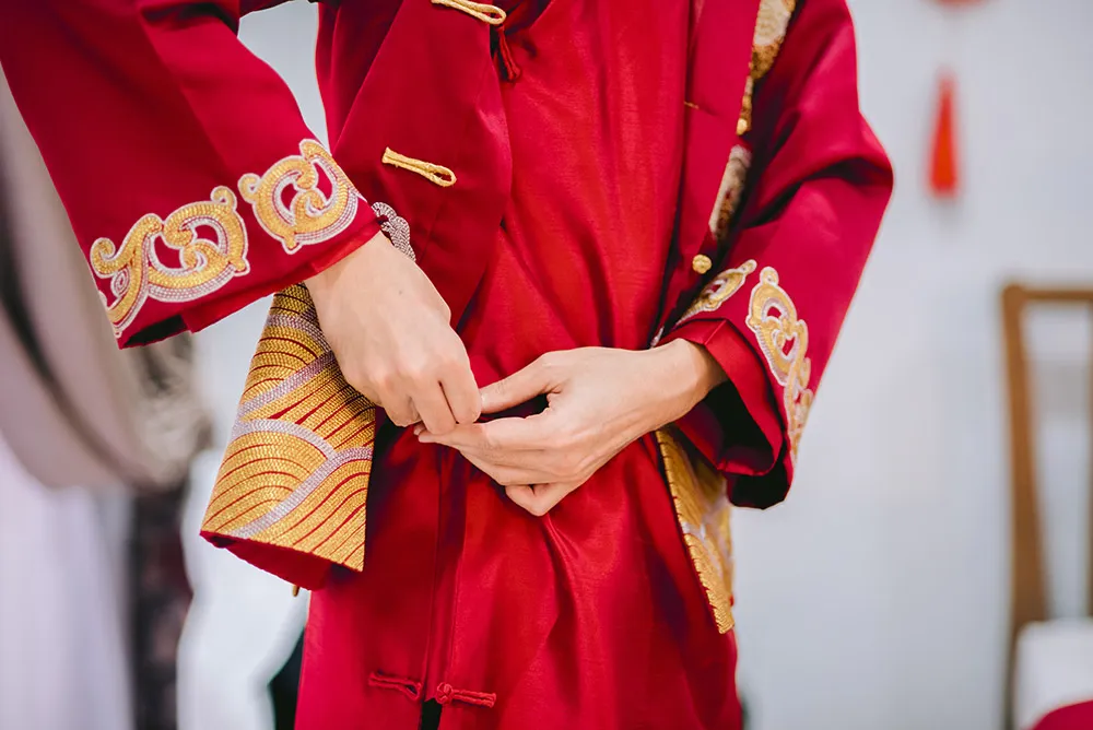 Photo by MJK Photography. theweddingnotebook.com