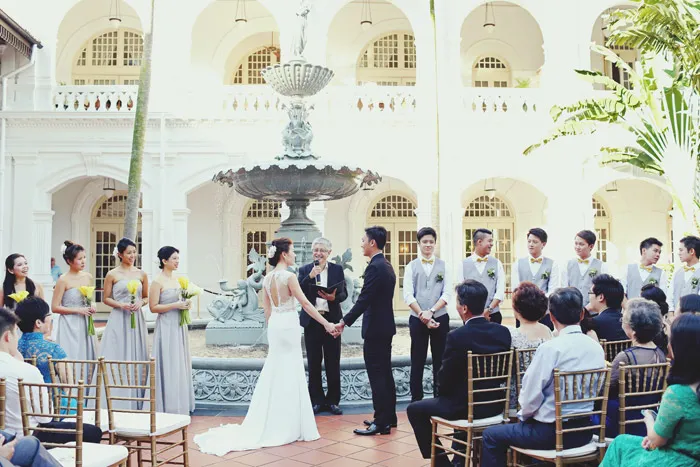 Photo by One Eye Click. theweddingnotebook.com