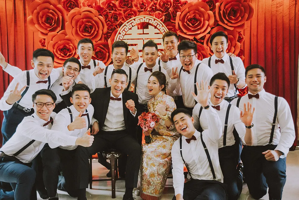 Photo by Louis Loo Photography. theweddingnotebook.com