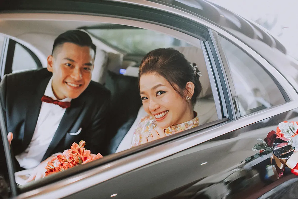 Photo by Louis Loo Photography. theweddingnotebook.com