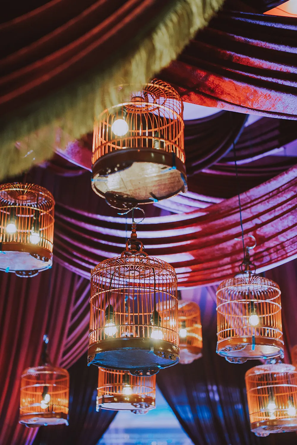 Photo by Louis Loo Photography. theweddingnotebook.com