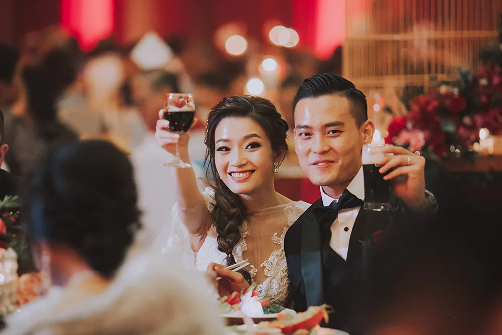 Photo by Louis Loo Photography. theweddingnotebook.com