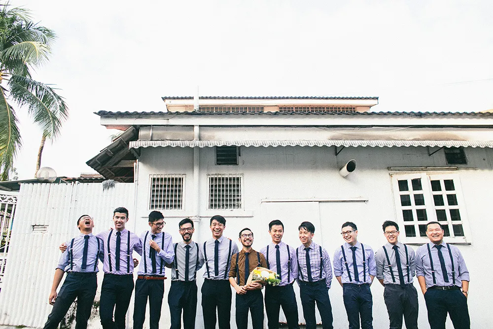 Photo by Hellojanelee Photography. theweddingnotebook.com