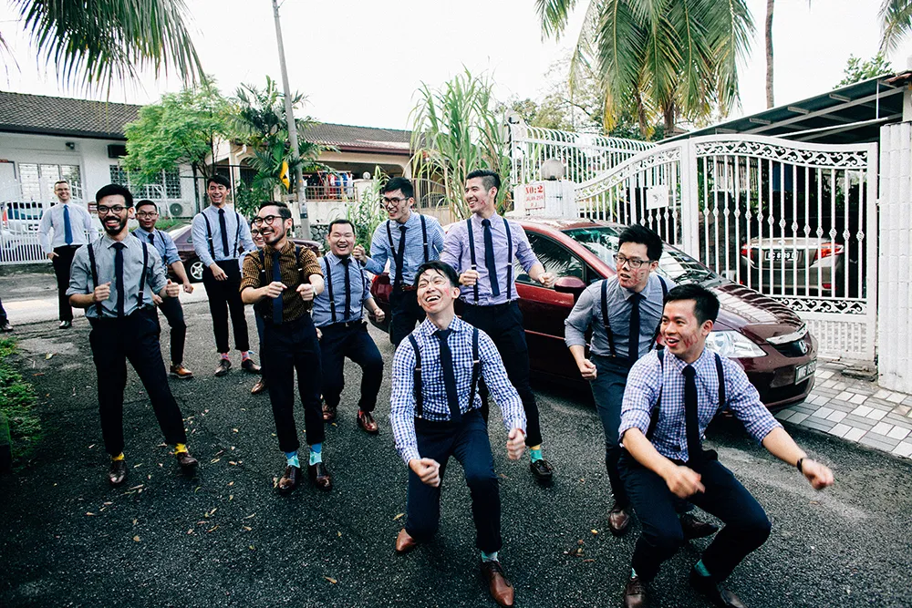 Photo by Hellojanelee Photography. theweddingnotebook.com