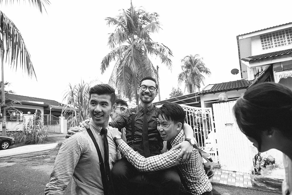 Photo by Hellojanelee Photography. theweddingnotebook.com