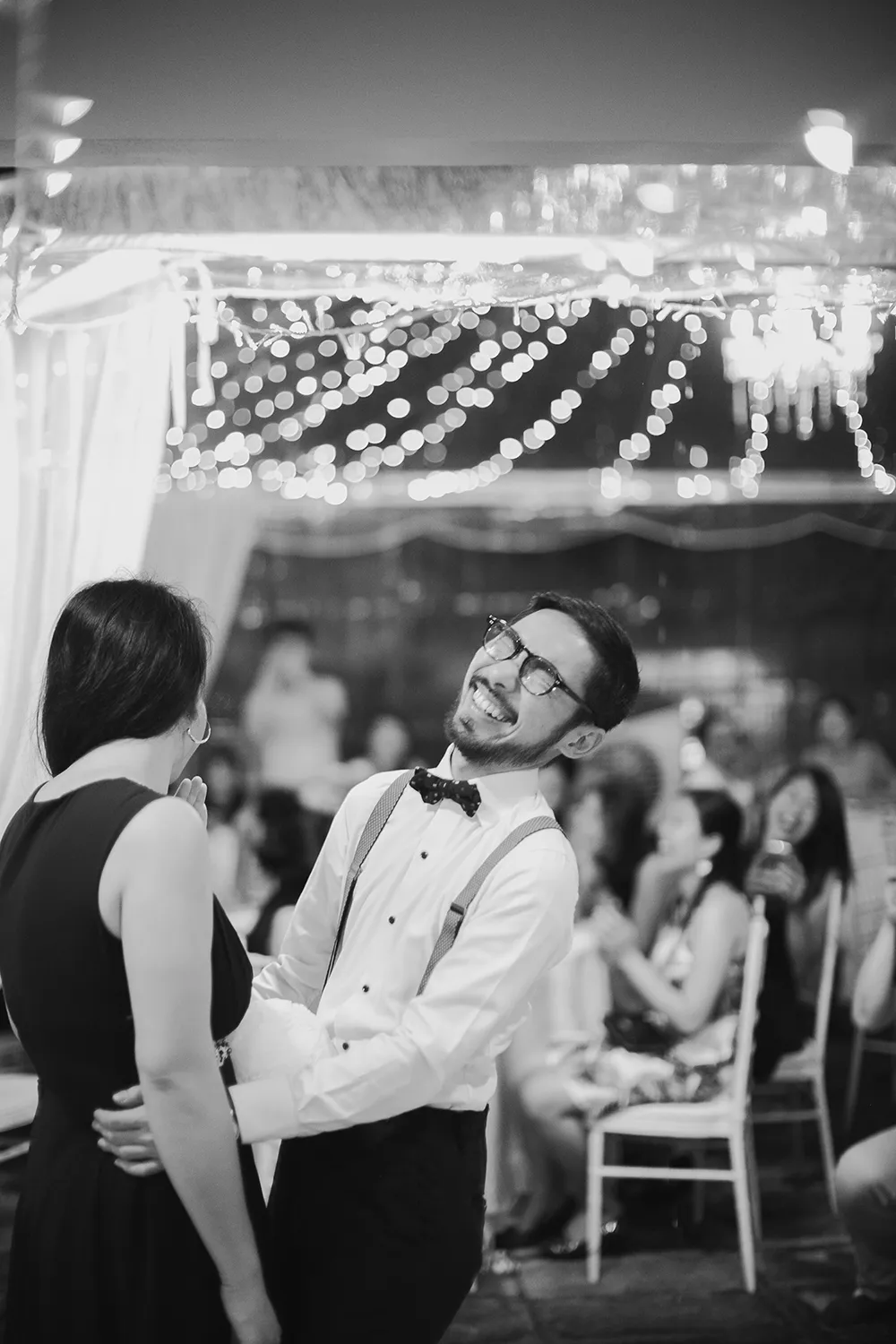 Photo by Hellojanelee Photography. theweddingnotebook.com