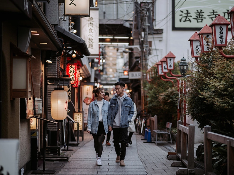 Comfortable in Denim Bridal Portraits Taken in Osaka and Kyoto, Japan