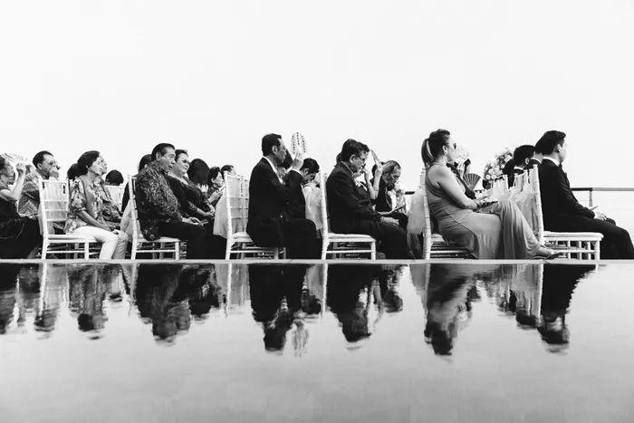 Photo by Snap Story Pictures. theweddingnotebook.com