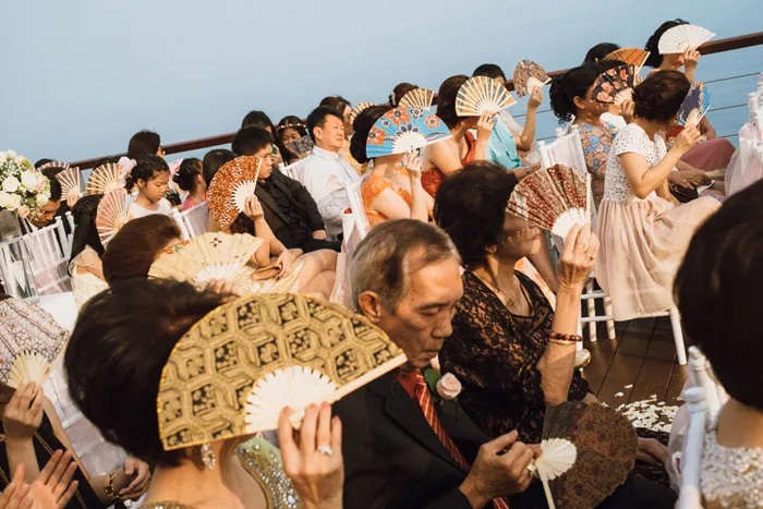 Photo by Snap Story Pictures. theweddingnotebook.com