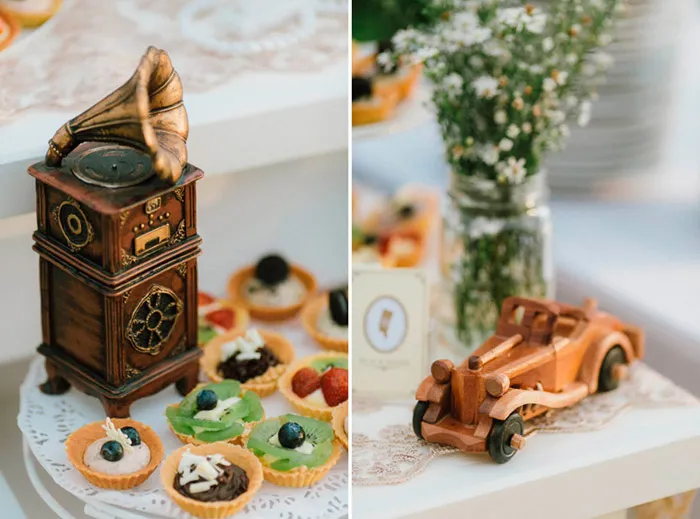 Photo by Snap Story Pictures. theweddingnotebook.com