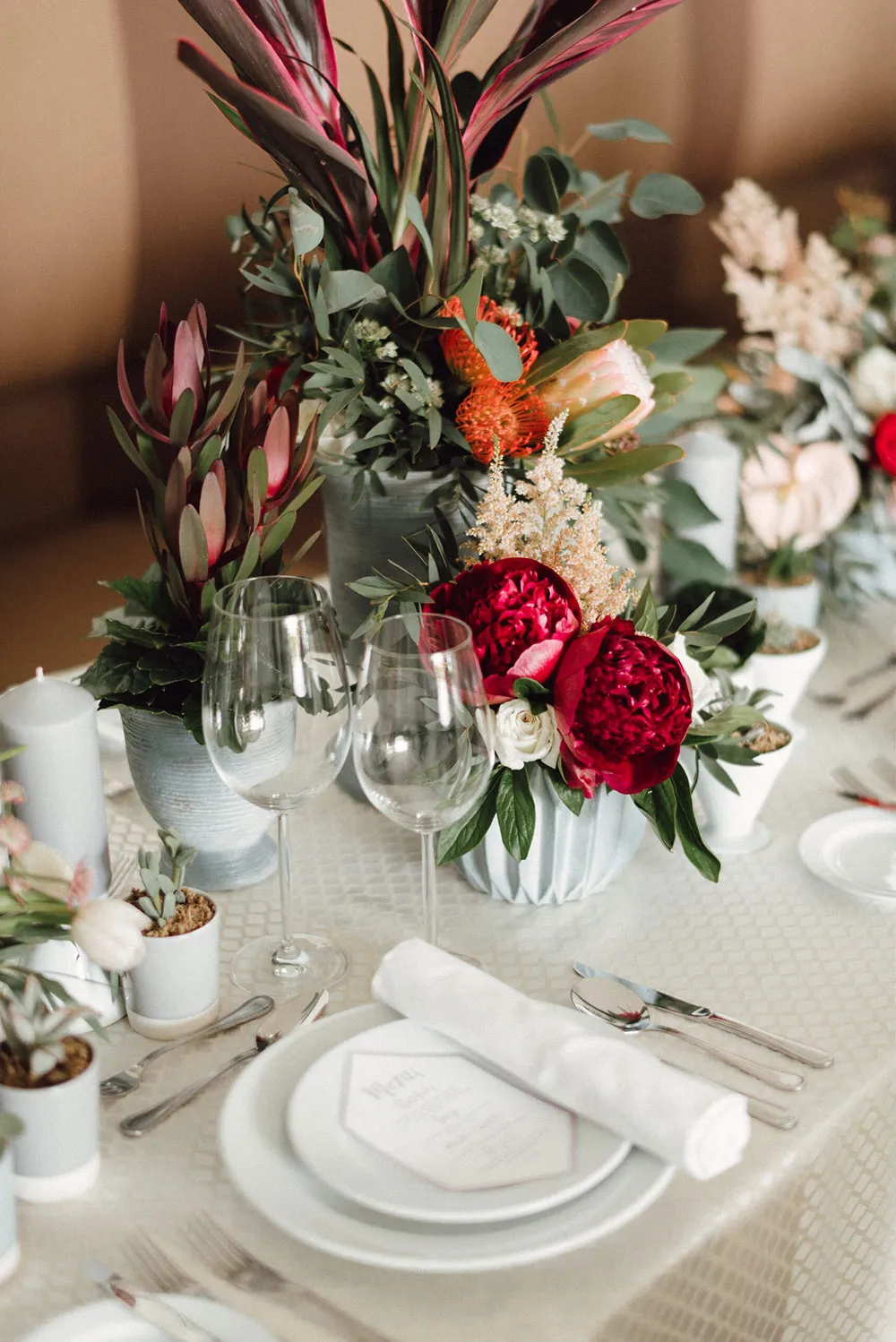 Le Meridien Putrajaya. Photography by Peter Herman Photography. Styling by The Wedding Notebook. theweddingnotebook.com