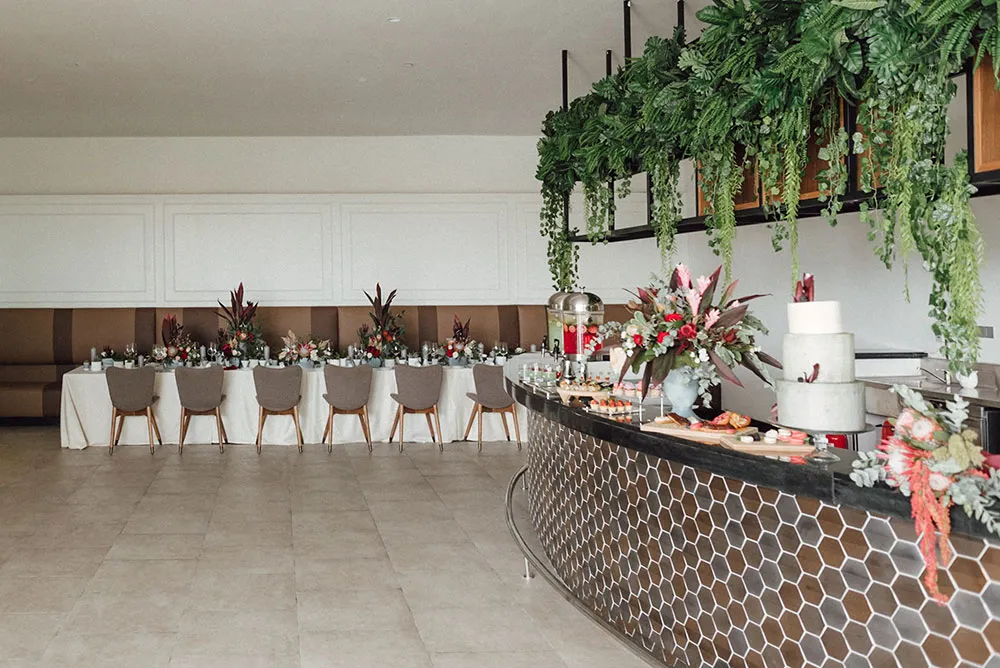 Le Meridien Putrajaya. Photography by Peter Herman Photography. Styling by The Wedding Notebook. theweddingnotebook.com