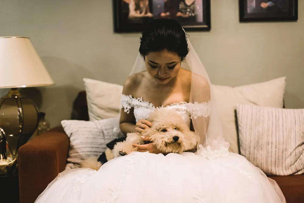 Photo by Andy Phe Photography. theweddingnotebook.com