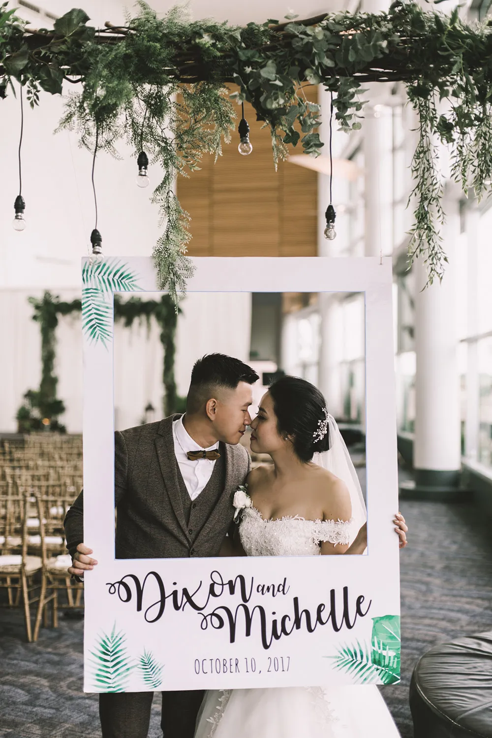 Photo by Andy Phe Photography. theweddingnotebook.com