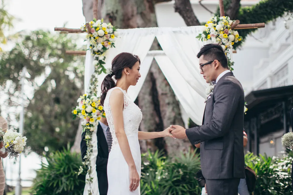 Garden wedding in Penang. Adam Ong Photography. theweddingnotebook.com