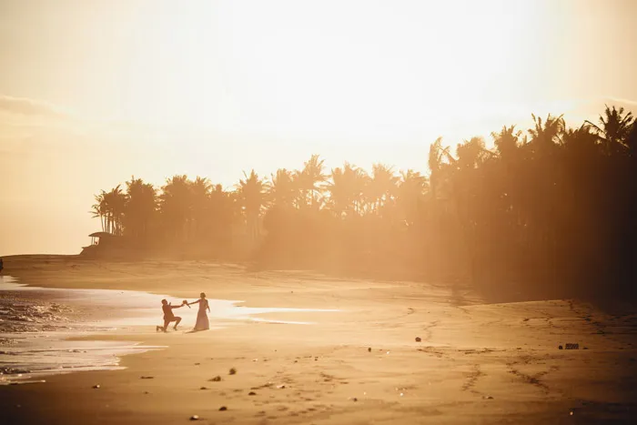 Crazy cool destination wedding in Bali. Aidan Dockery Wedding Photography. theweddingnotebook.com