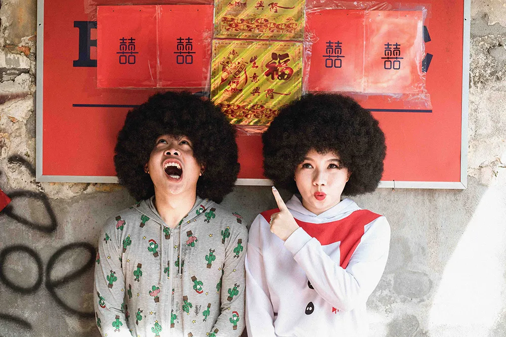 Photo by White Studio. theweddingnotebook.com