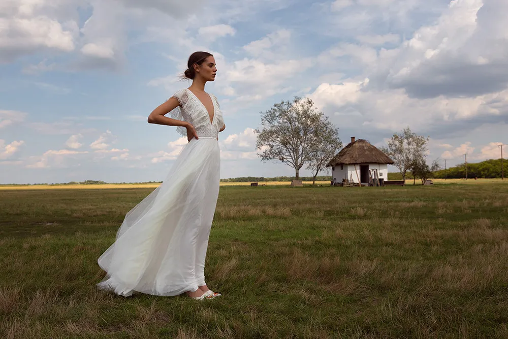 Daalarna Fall 2020 Bridal Collection. theweddingnotebook.com