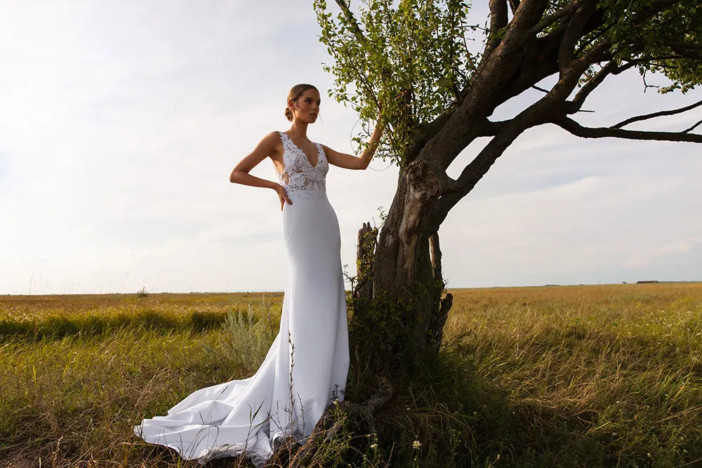 Daalarna Fall 2020 Bridal Collection. theweddingnotebook.com