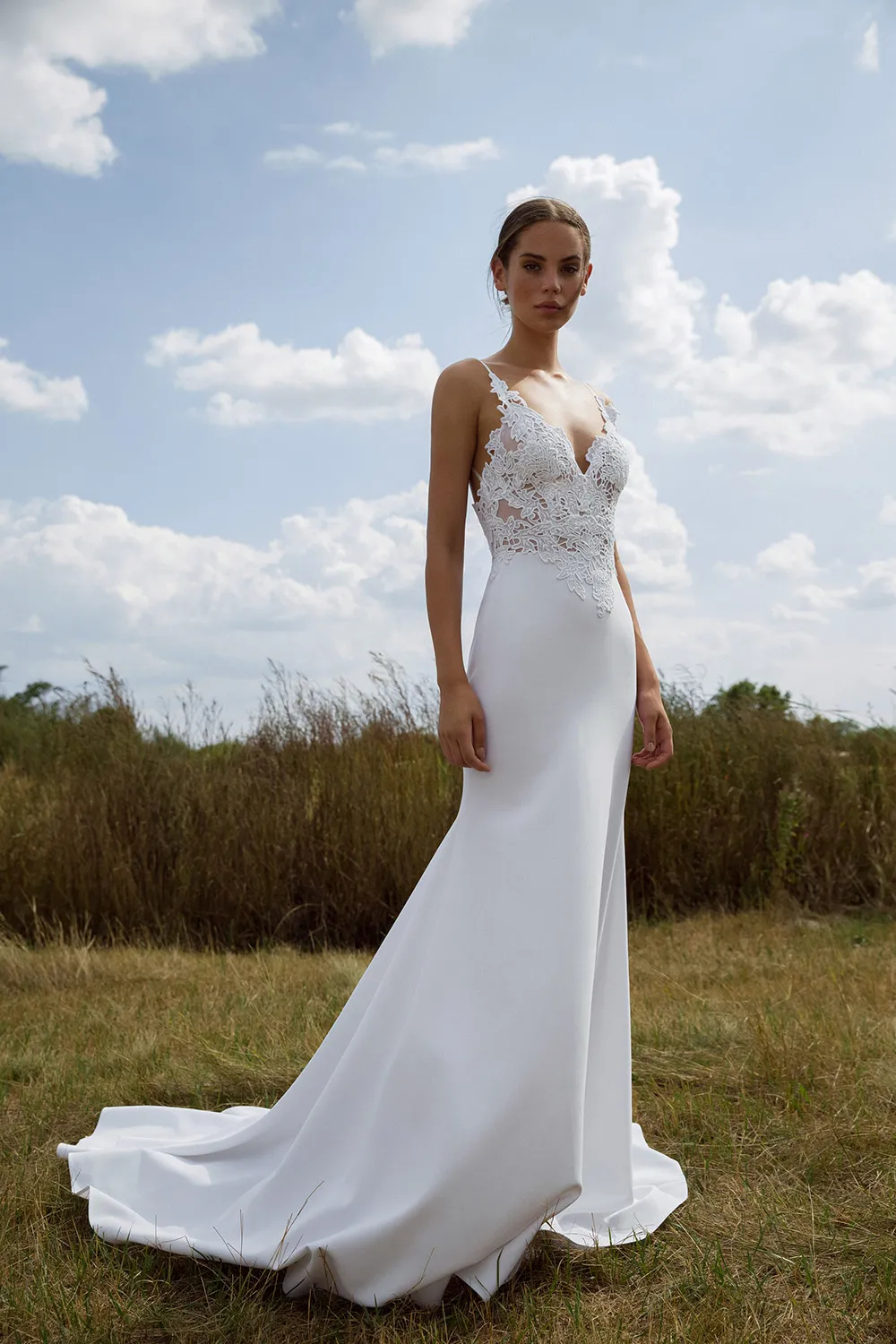 Daalarna Fall 2020 Bridal Collection. theweddingnotebook.com