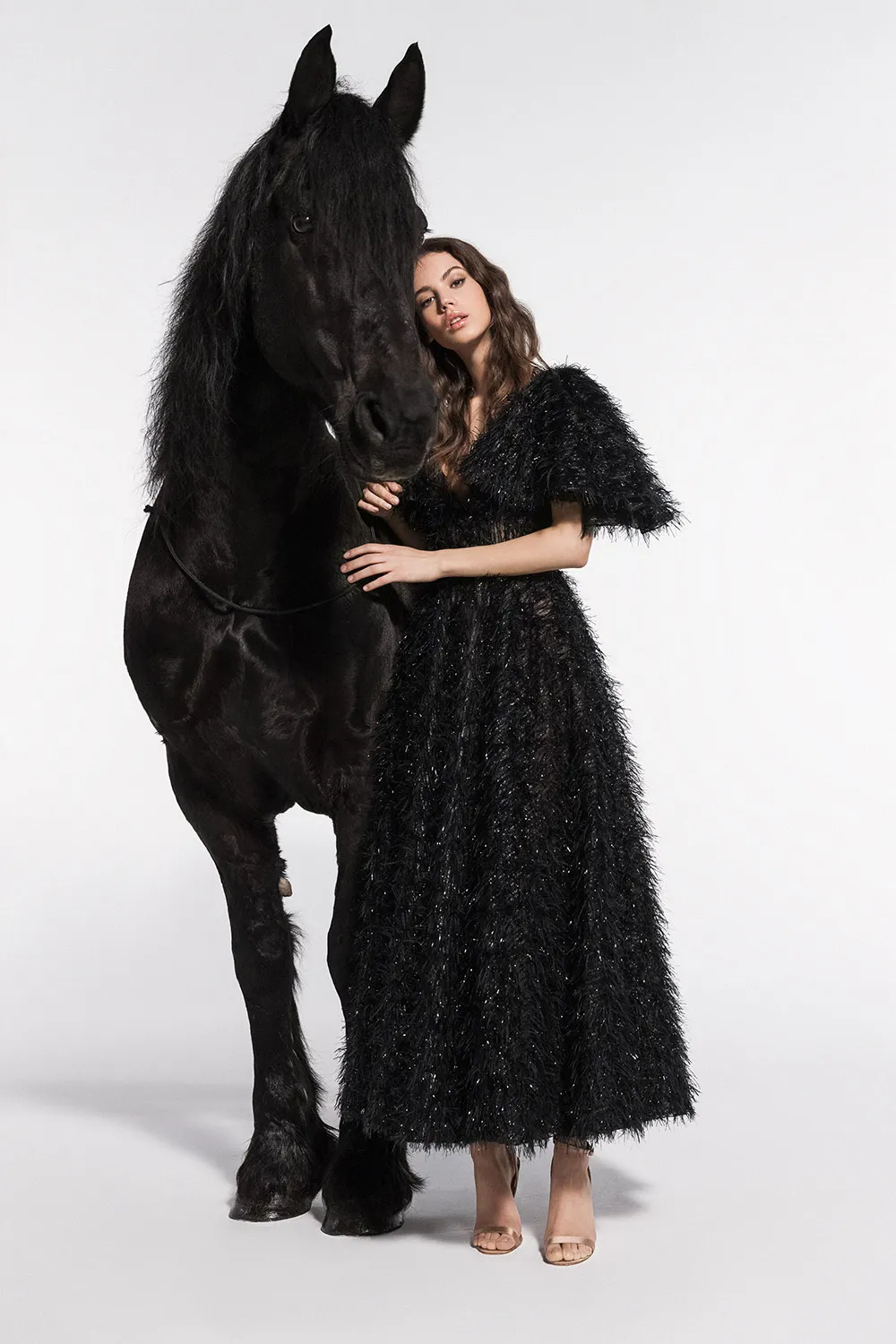 Daalarna 2021 Eveningwear Collection. theweddingnotebook.com