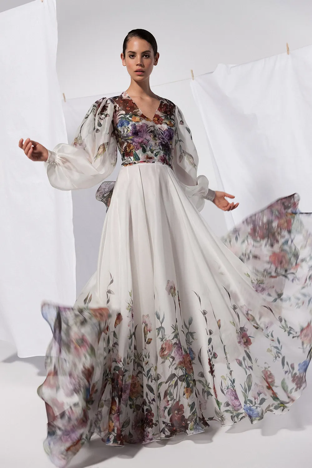 Daalarna 2021 Eveningwear Collection. theweddingnotebook.com