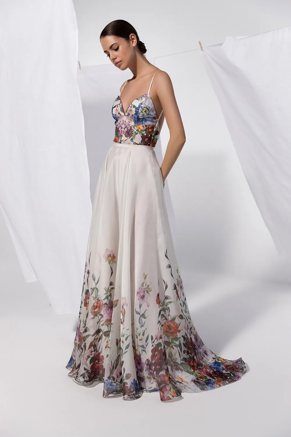 Daalarna 2021 Eveningwear Collection. theweddingnotebook.com