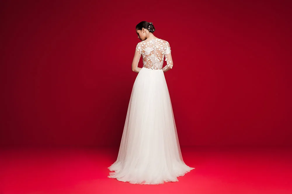 Daalarna 2018 Bridal Collection. theweddingnotebook.com