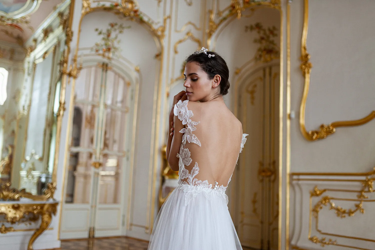 Daalarna Spring 2022 Bridal Collection. theweddingnotebook.com